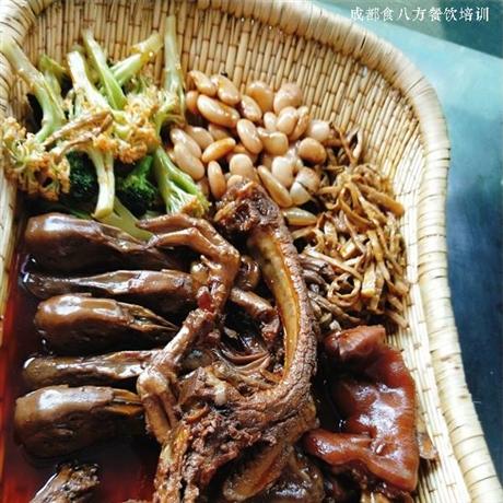 從成都到八方 一家餐飲管理公司的破圈實驗